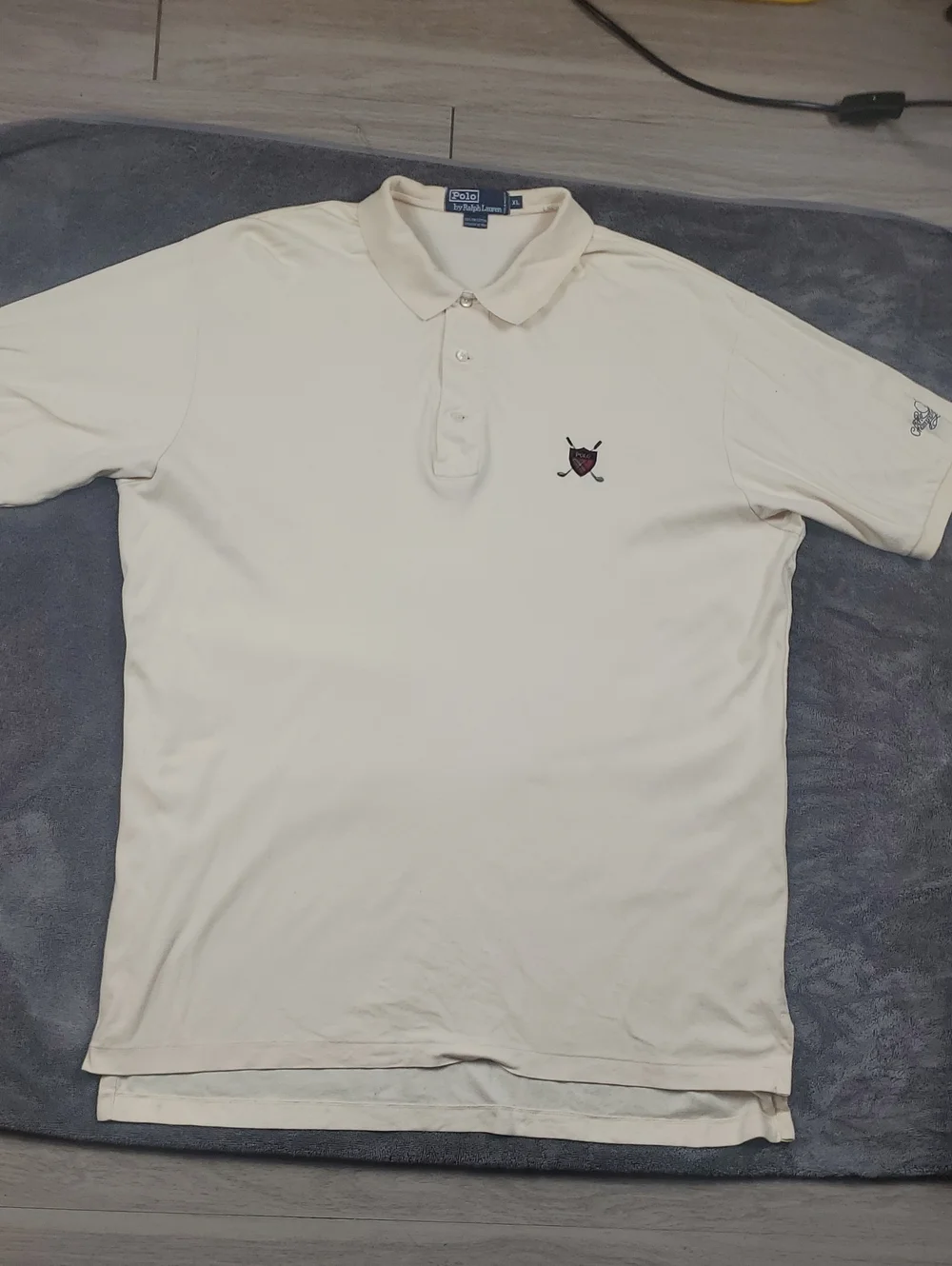 Polo Ralph Lauren XL Soft Yellow 100% Cotton Hockey Logo Polo Short Sleeve